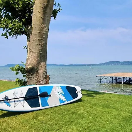 Appart hôtel Platan Experience With Lakeview 3*