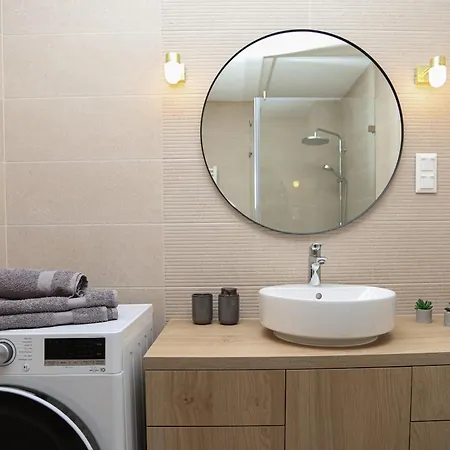 Platan Experience With Lakeview Appart hôtel Balatonboglár